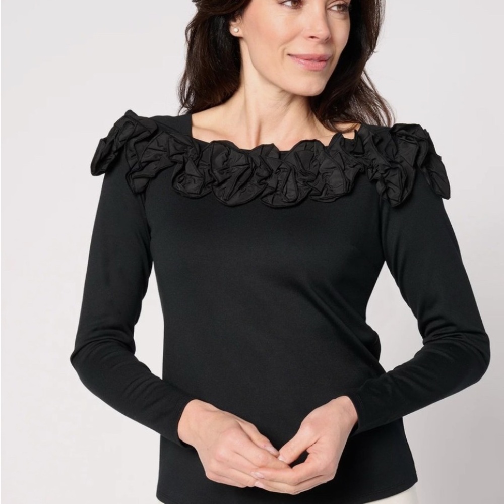 BEAUTIFUL BY LAWRENCE ZARIAN SILKY PONTE TOP WITH ROSETTE DETAILS